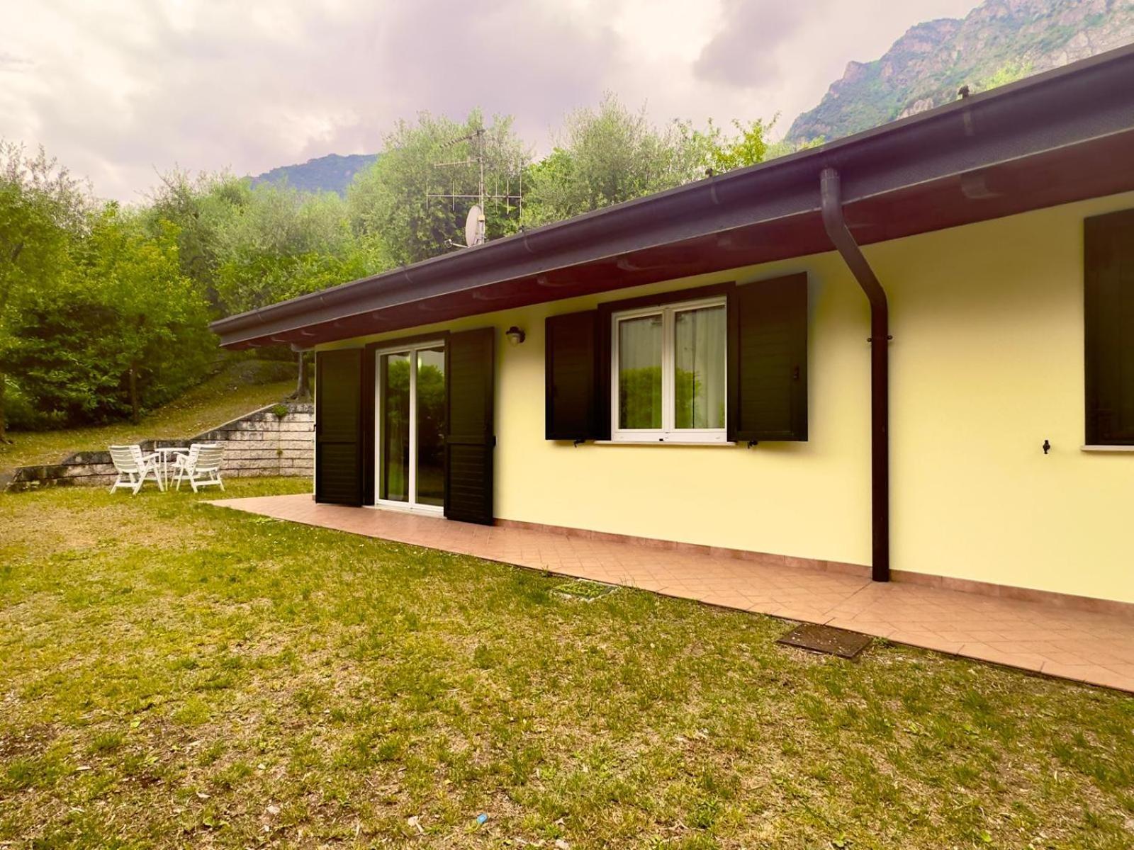 Hotel Casa Piantoni Limone sul Garda Exterior foto